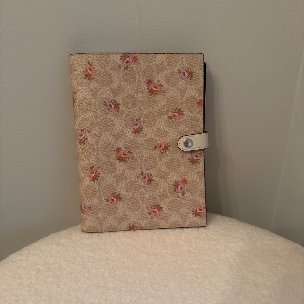 Coach Notebook In Signature Canvas With Floral Print